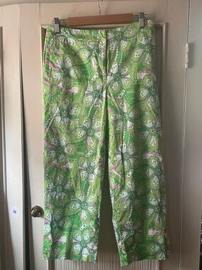 Green Floral capri pants